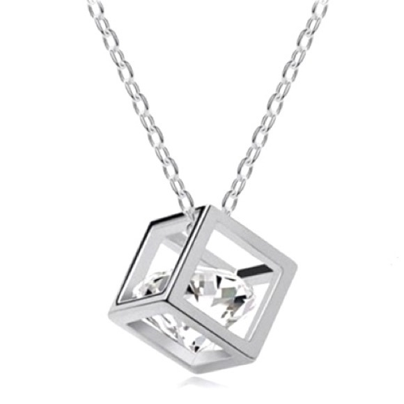Jewelry - Simple Little Cube Rhinestone Necklace
